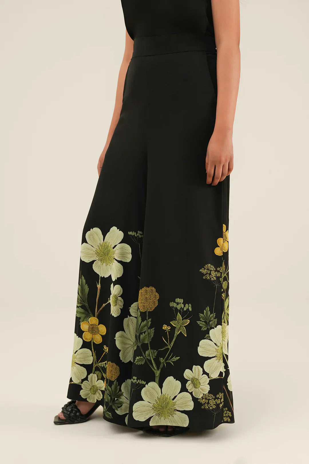 GARLAND CO-ORD SET