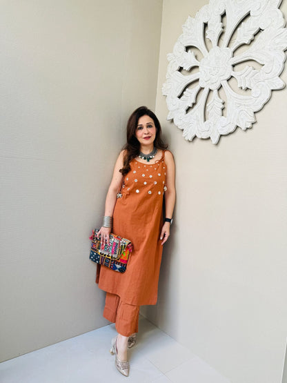 BEAUTIFUL AARI MIRROR WORK KURTI WITH PANT