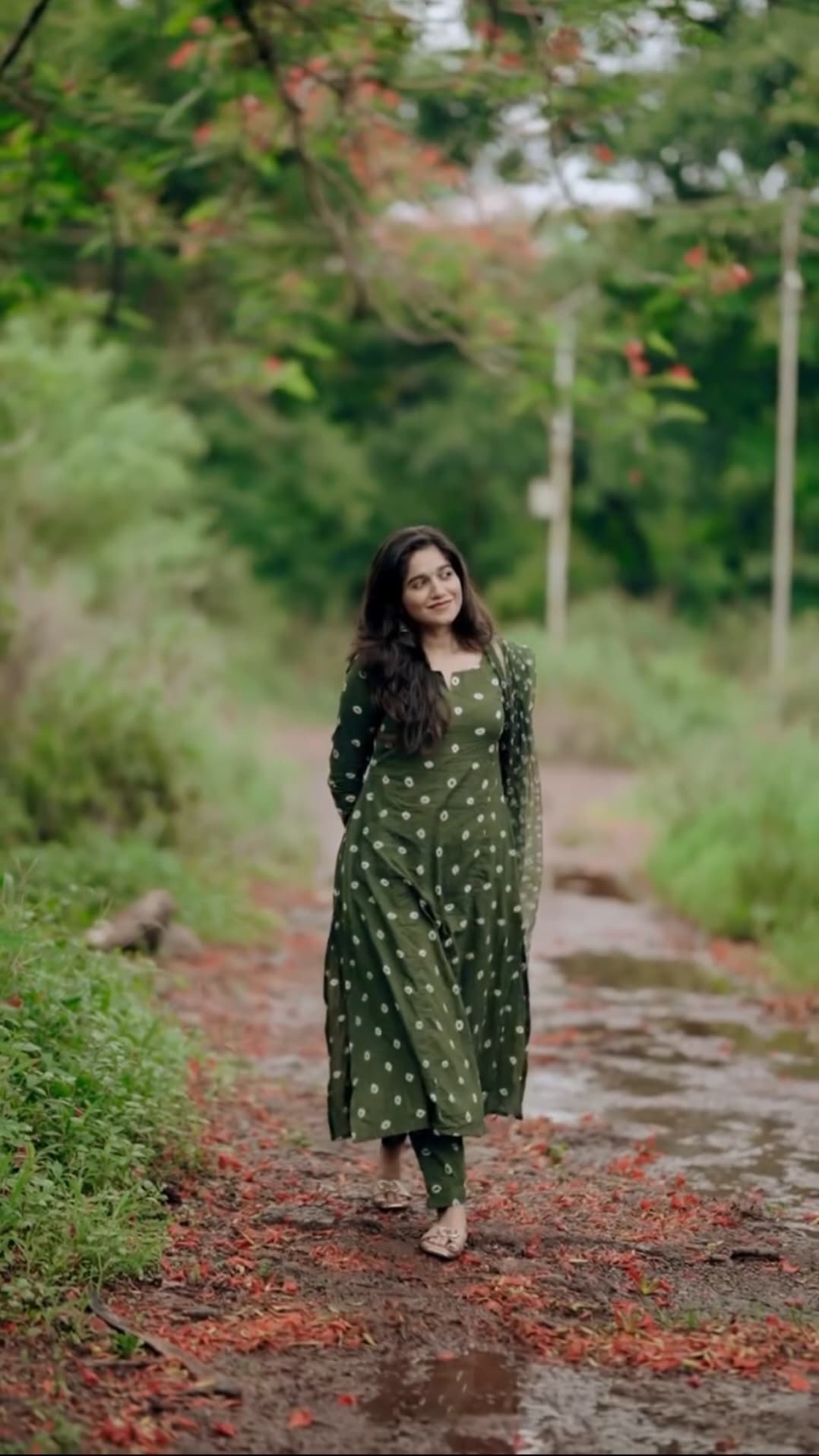 Beautiful Bandhej Print Kurta Set With Kota-Doriya Dupatta