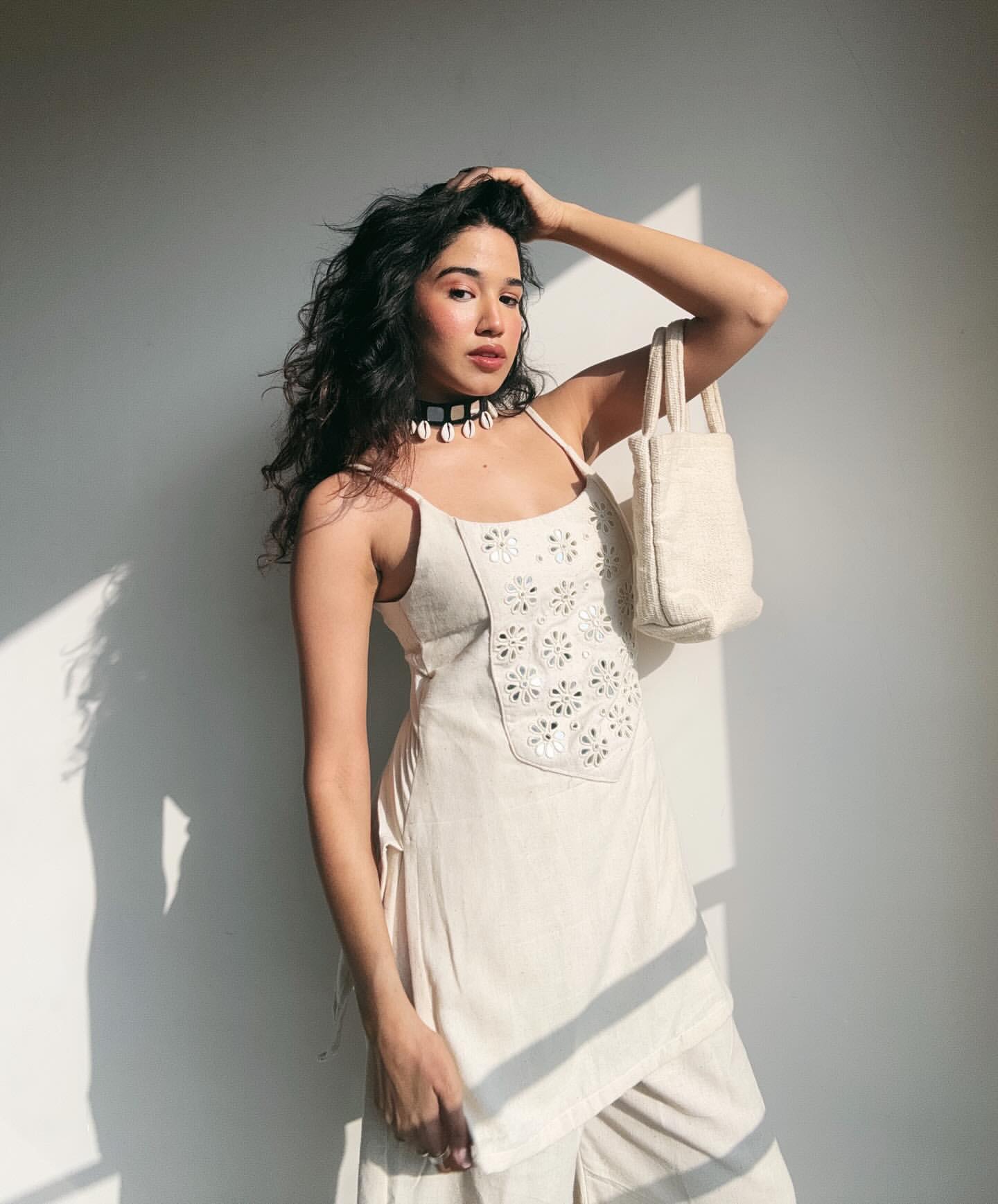 SHEESH PHOOL KURTA SET