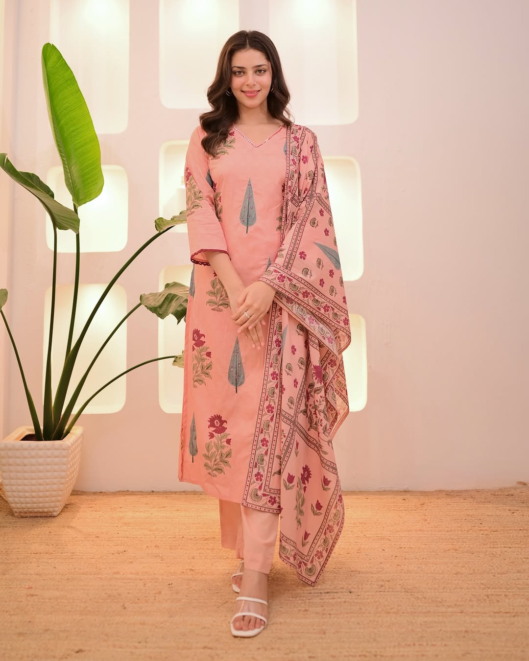 Zari Motif Hand Block Print Kurti Set
