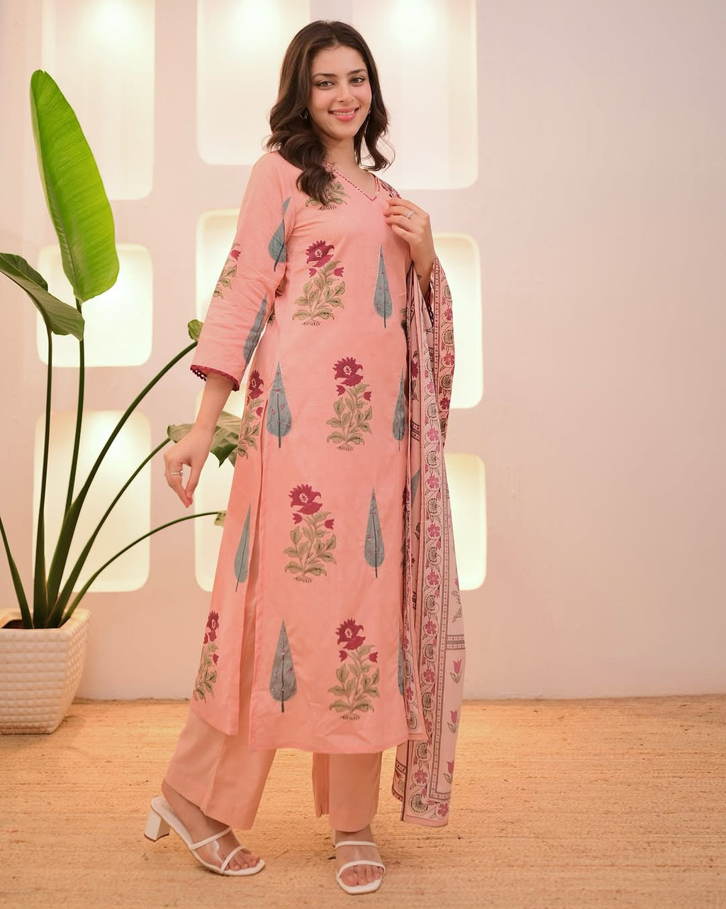 Zari Motif Hand Block Print Kurti Set